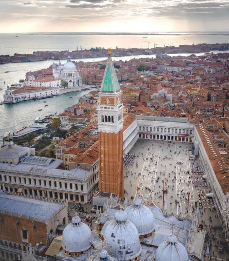 Ca'Serenissima - At 2Mn Of St Mark Square Veneza Exterior foto